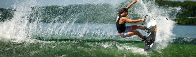 How to Choose a Wakeboard & Wakeboard Size Chart