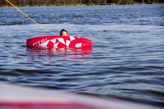 How to Get Up & Stay Up on a Wakeboard - The-House