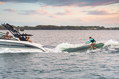 Sea Ray SDX 270 Surf - Alliance Wakeboard