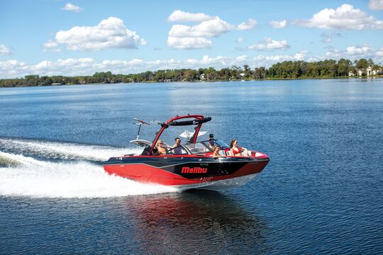 2022 Malibu Wakesetter 25 LSV